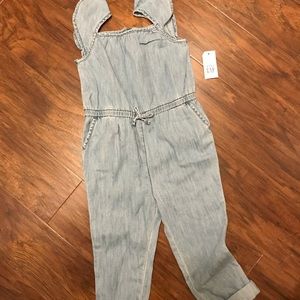 Baby Gap Flutter Sleeve Romper- Chambray! Size 3T